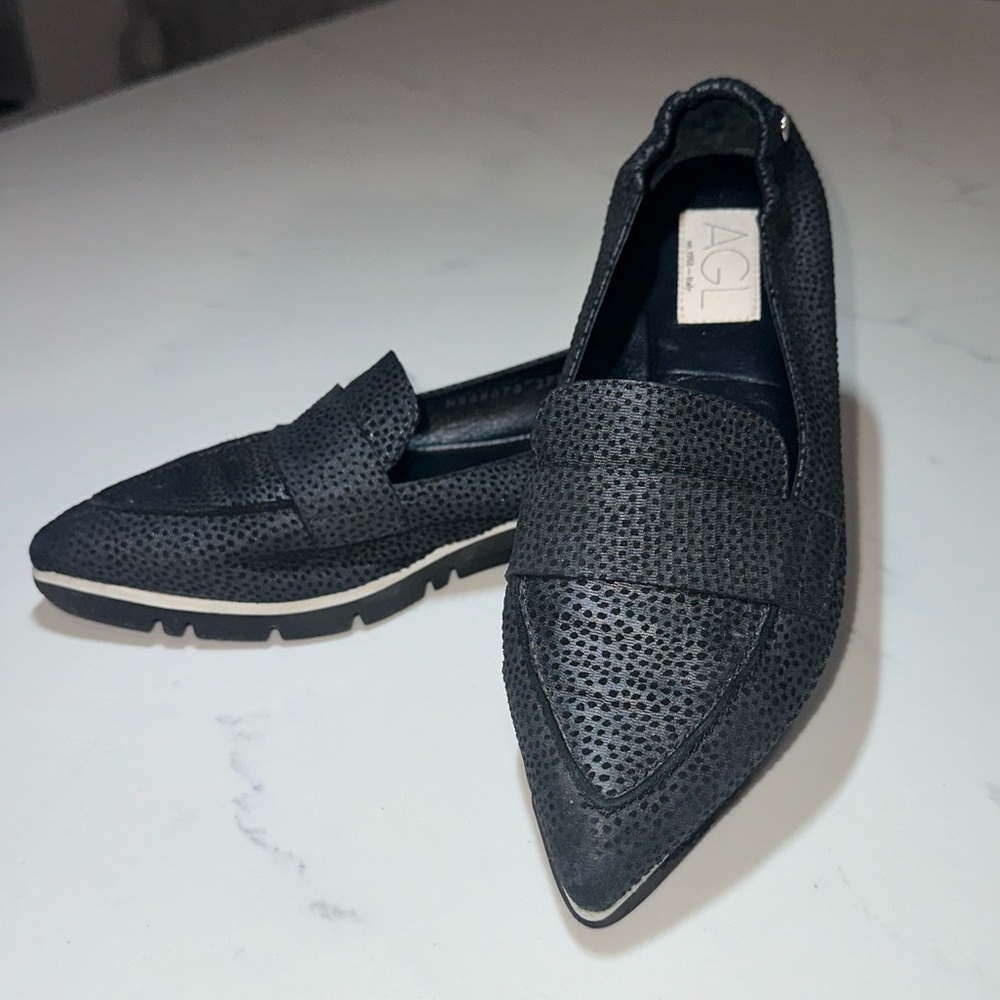 AGL | Micro Pointed Toe Moccasin